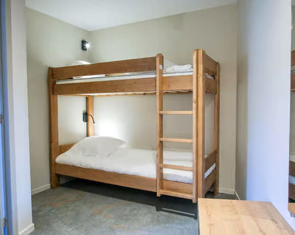 Efcf450977cb DACR 1032 720 CH4 PN chambre enfant JPG