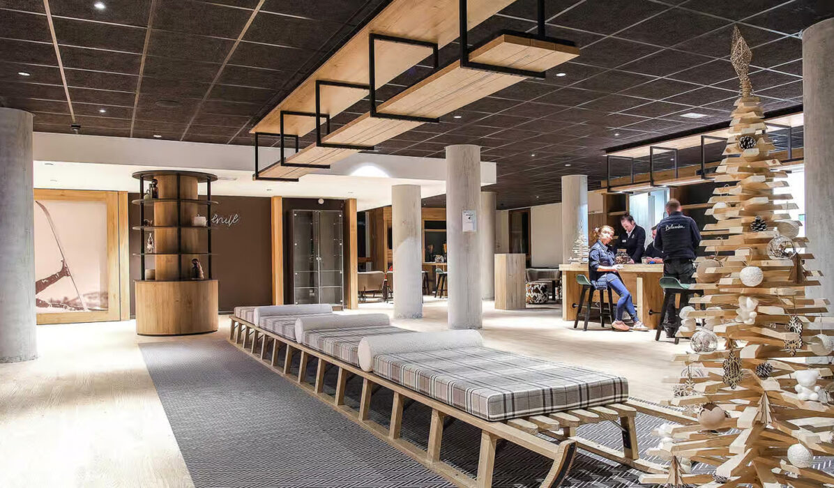 24cd9115bb3b XT336695 JPG