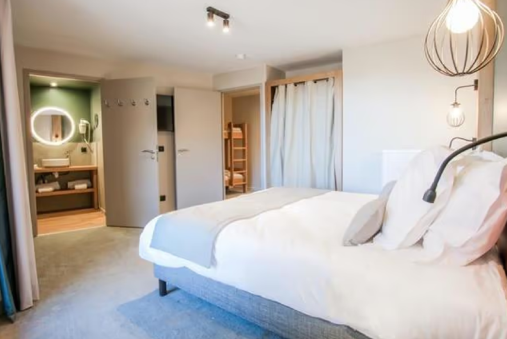 Kamer Deux Alpes Quad